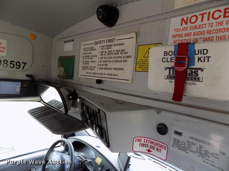 image for item DE1165 2003 Ford Econoline E350 Super Duty school bus