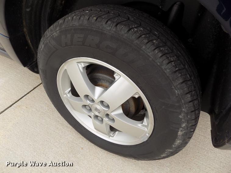 image for item DE1167 2007 Saturn Vue Hybrid SUV