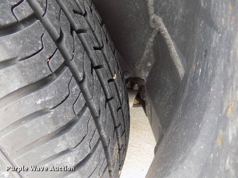 image for item DE1167 2007 Saturn Vue Hybrid SUV