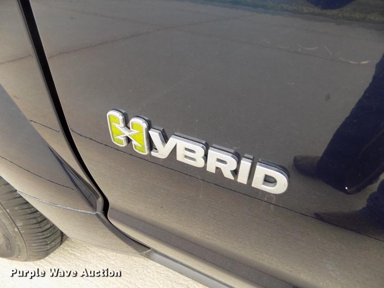 image for item DE1167 2007 Saturn Vue Hybrid SUV