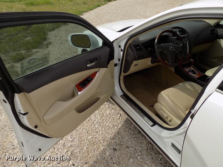 image for item DE1168 2010 Lexus ES 350