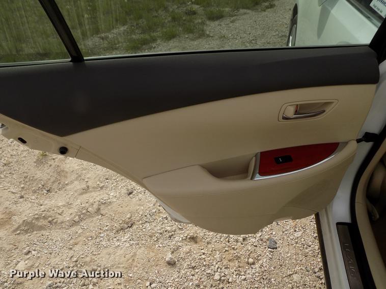 image for item DE1168 2010 Lexus ES 350