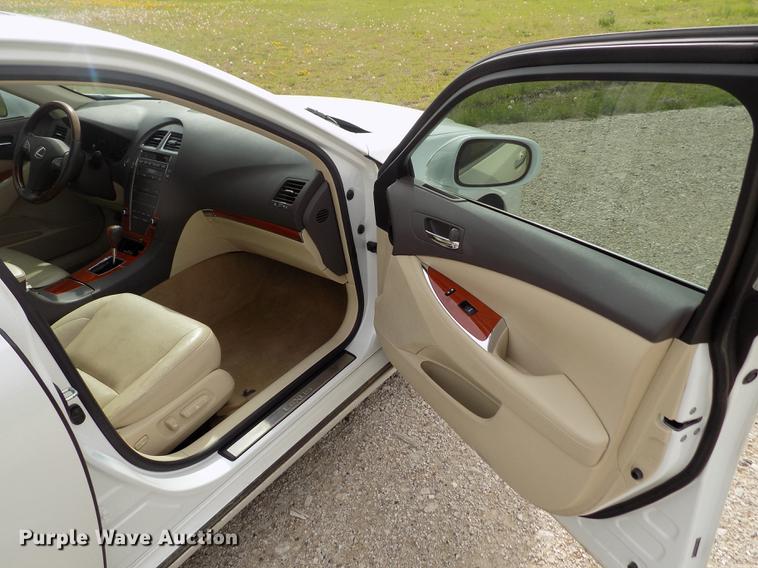 image for item DE1168 2010 Lexus ES 350