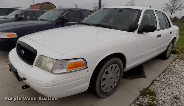 image for item DE1169 2011 Ford Crown Victoria Police Interceptor