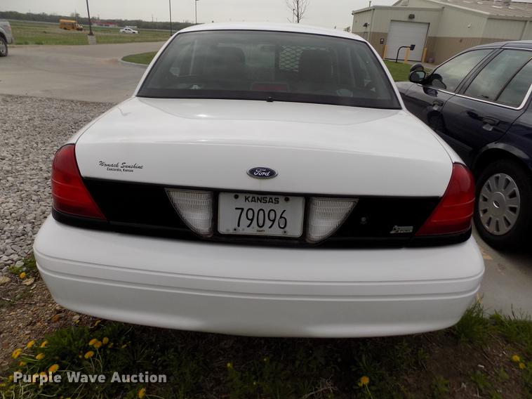 image for item DE1169 2011 Ford Crown Victoria Police Interceptor