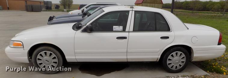 image for item DE1169 2011 Ford Crown Victoria Police Interceptor