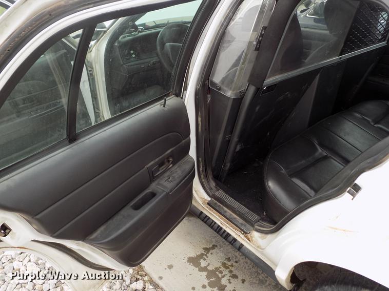 image for item DE1169 2011 Ford Crown Victoria Police Interceptor