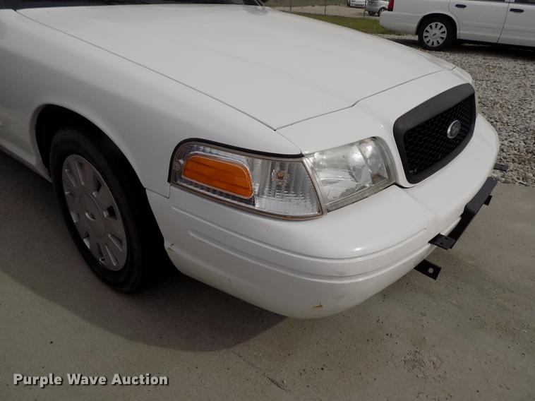 image for item DE1169 2011 Ford Crown Victoria Police Interceptor