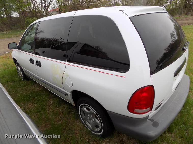 image for item DE1201 1998 Dodge Caravan van