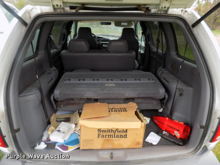 image for item DE1201 1998 Dodge Caravan van