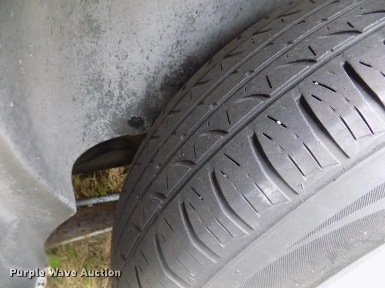 image for item DE1201 1998 Dodge Caravan van