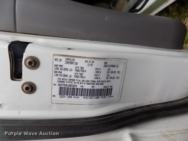 image for item DE1201 1998 Dodge Caravan van