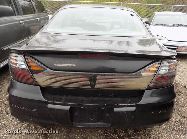 image for item DE1202 2001 Pontiac Bonneville