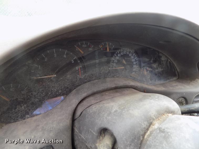 image for item DE1202 2001 Pontiac Bonneville