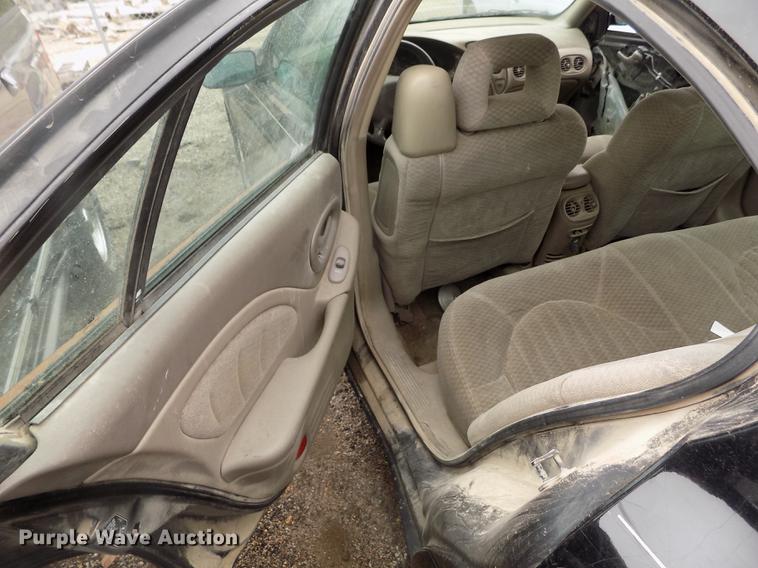 image for item DE1202 2001 Pontiac Bonneville