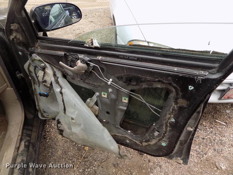 image for item DE1202 2001 Pontiac Bonneville