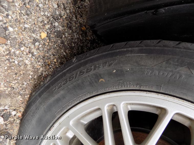 image for item DE1202 2001 Pontiac Bonneville