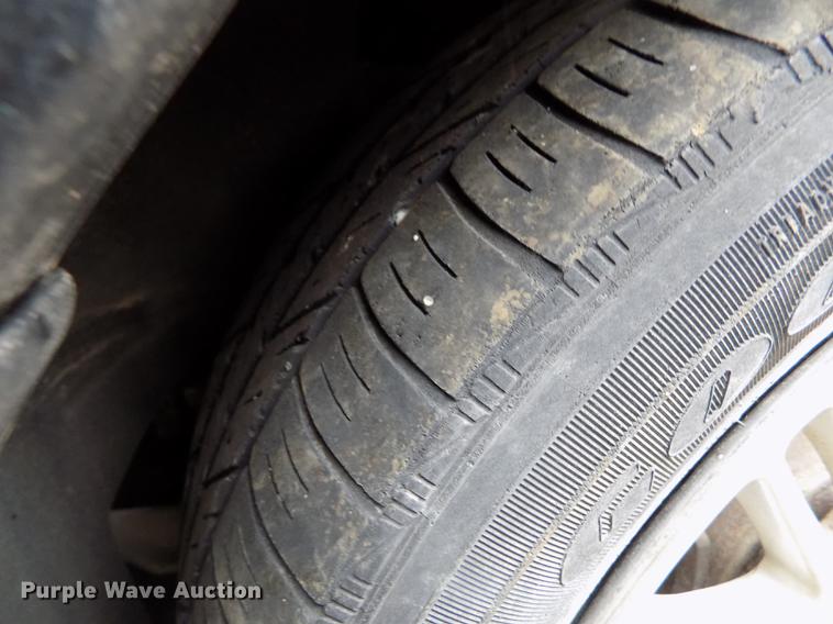 image for item DE1202 2001 Pontiac Bonneville