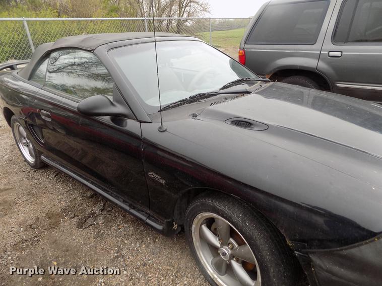 image for item DE1204 1996 Ford Mustang GT convertible