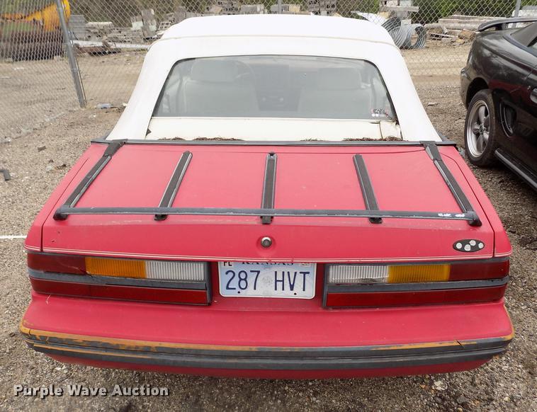 image for item DE1205 1983 Ford Mustang convertible