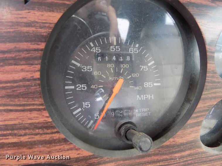 image for item DE1205 1983 Ford Mustang convertible