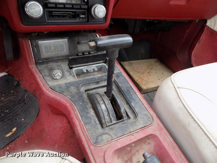 image for item DE1205 1983 Ford Mustang convertible