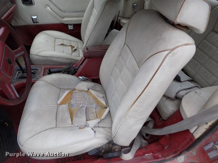 image for item DE1205 1983 Ford Mustang convertible