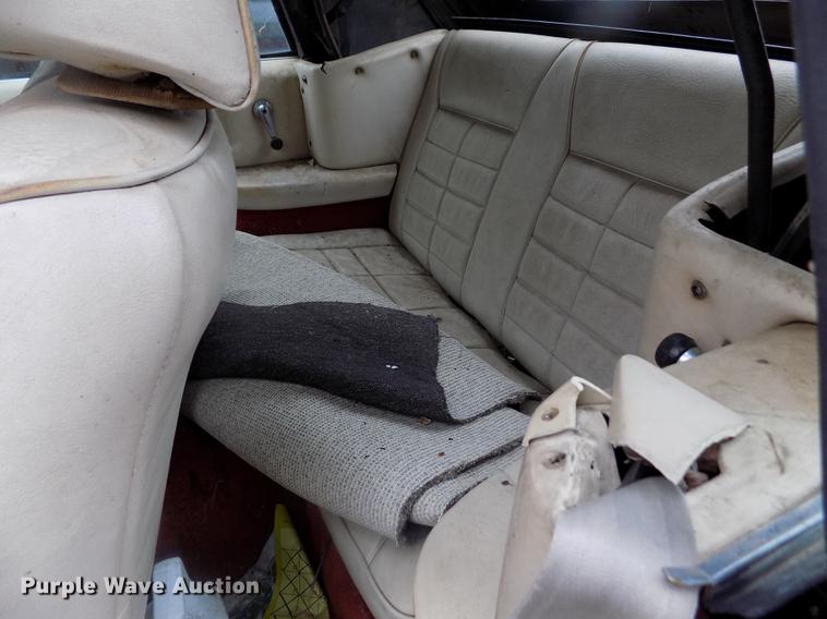 image for item DE1205 1983 Ford Mustang convertible