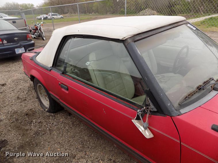 image for item DE1205 1983 Ford Mustang convertible