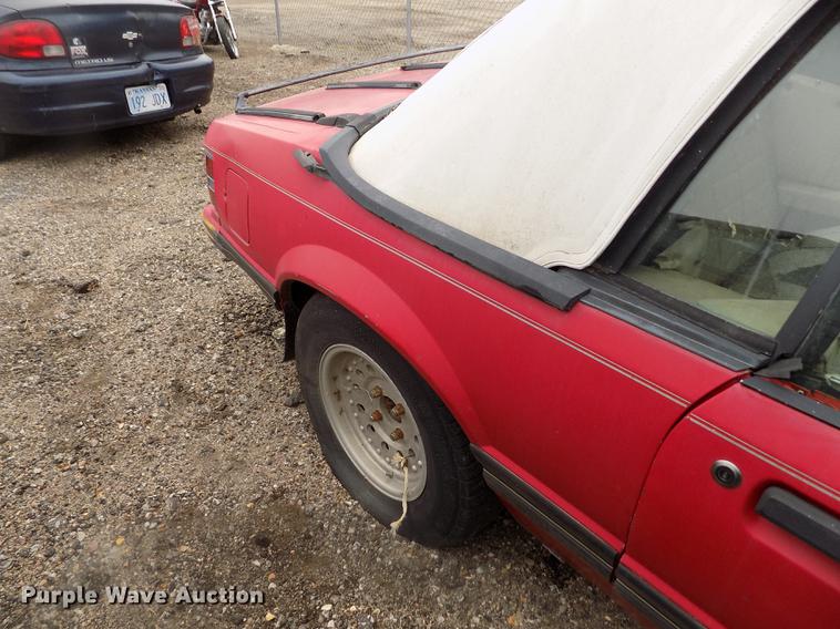 image for item DE1205 1983 Ford Mustang convertible
