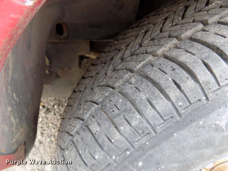 image for item DE1205 1983 Ford Mustang convertible