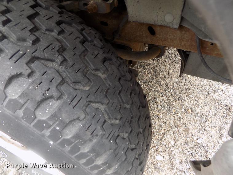 image for item DE1206 1998 Ford Explorer SUV