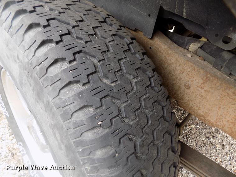 image for item DE1206 1998 Ford Explorer SUV