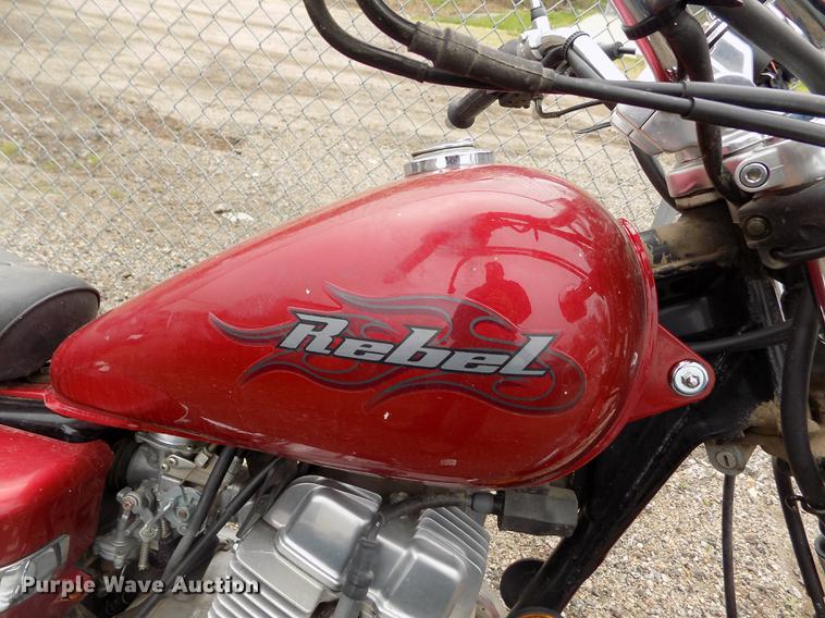 image for item DE1207 2004 Honda Rebel CMX250C motorcycle