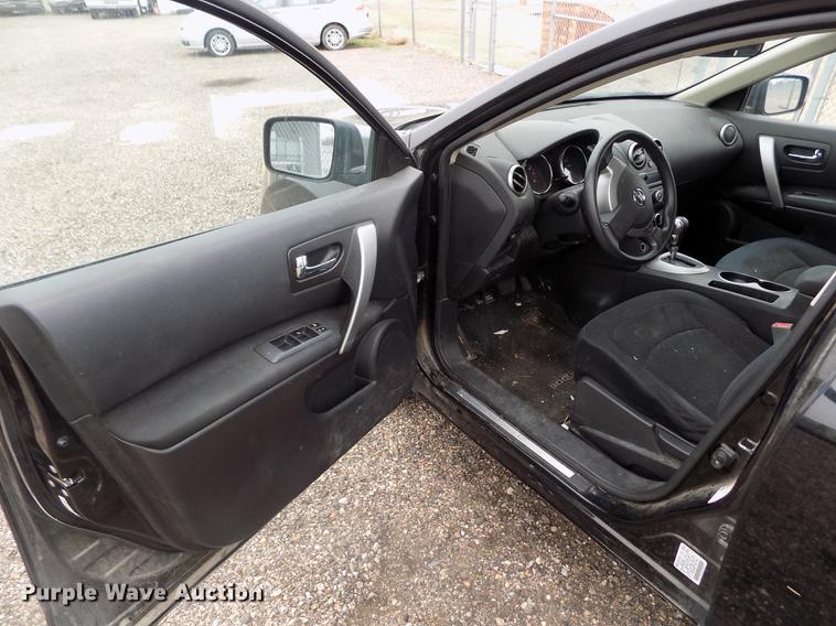 image for item DE1209 2008 Nissan Rogue S