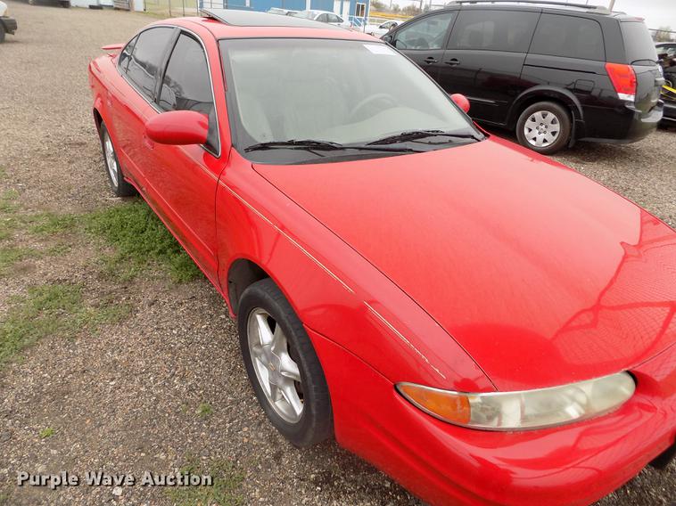 image for item DE1211 1999 Oldsmobile Alero