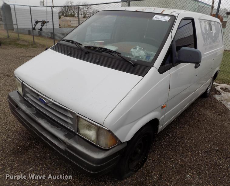 image for item DE1212 1996 Ford Aerostar van