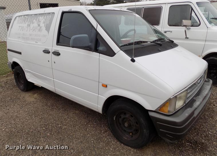 image for item DE1212 1996 Ford Aerostar van