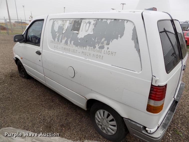 image for item DE1212 1996 Ford Aerostar van