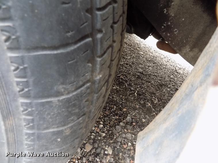 image for item DE1212 1996 Ford Aerostar van