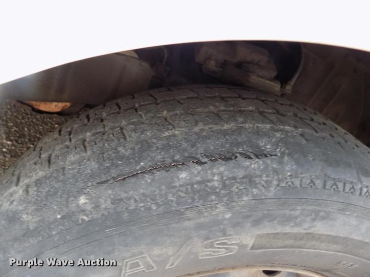 image for item DE1212 1996 Ford Aerostar van