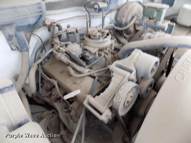 image for item DE1214 1994 Chevrolet C1500 pickup truck