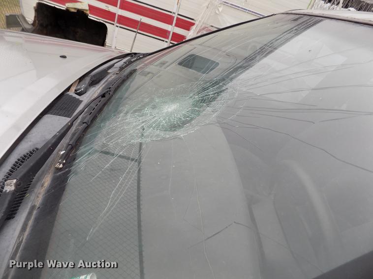 image for item DE1217 2000 Nissan Pathfinder SE SUV