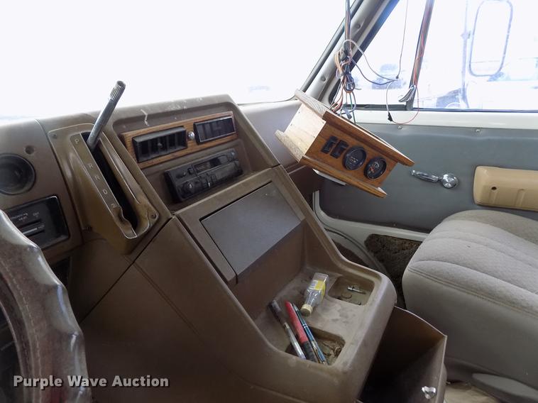 image for item DE1218 1978 Chevrolet ITAS RV