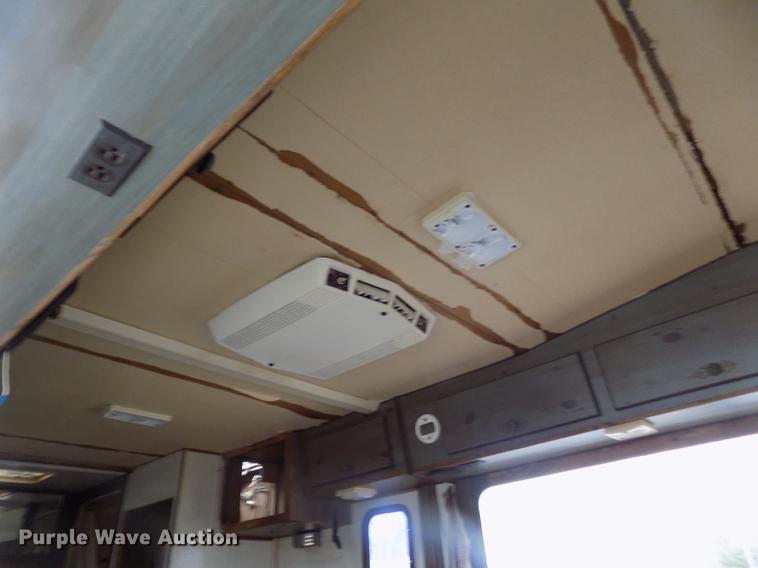 image for item DE1218 1978 Chevrolet ITAS RV