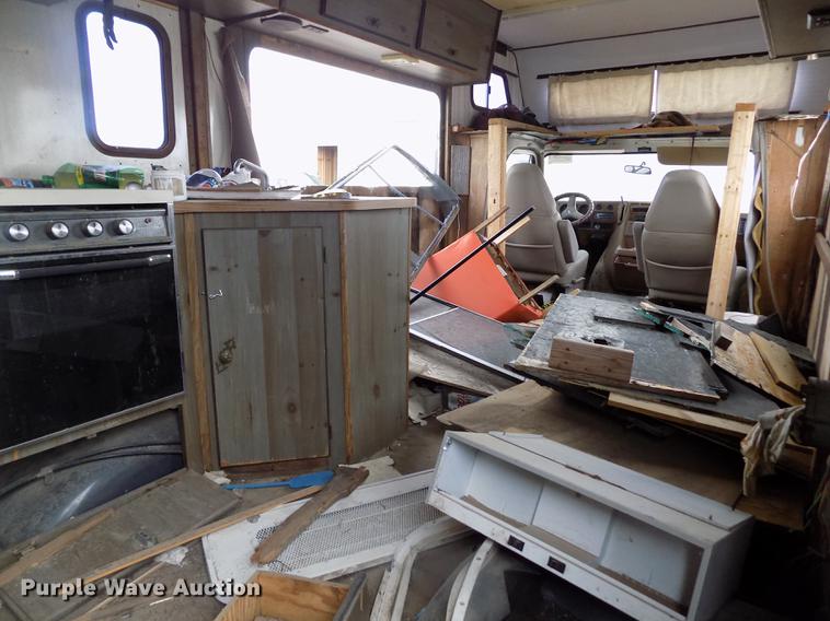 image for item DE1218 1978 Chevrolet ITAS RV