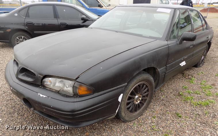 image for item DE1219 1998 Pontiac Bonneville SLE