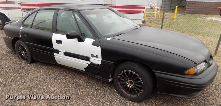 image for item DE1219 1998 Pontiac Bonneville SLE