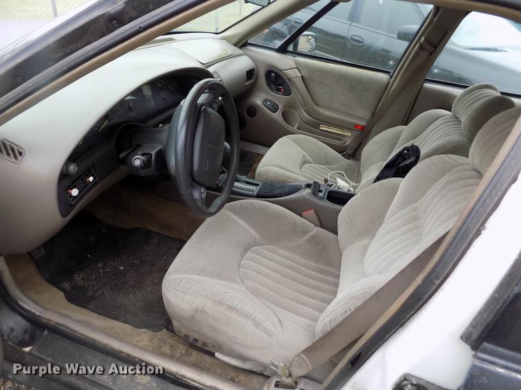 image for item DE1219 1998 Pontiac Bonneville SLE