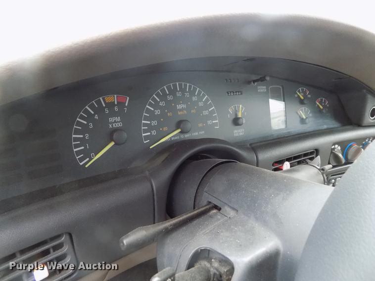 image for item DE1219 1998 Pontiac Bonneville SLE